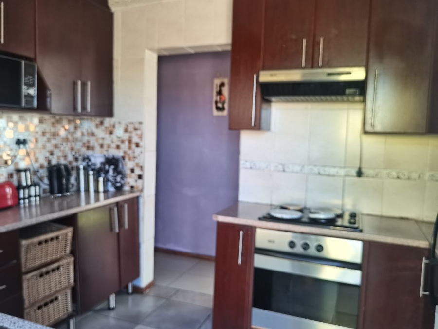 3 Bedroom Property for Sale in Kwadwesi Eastern Cape